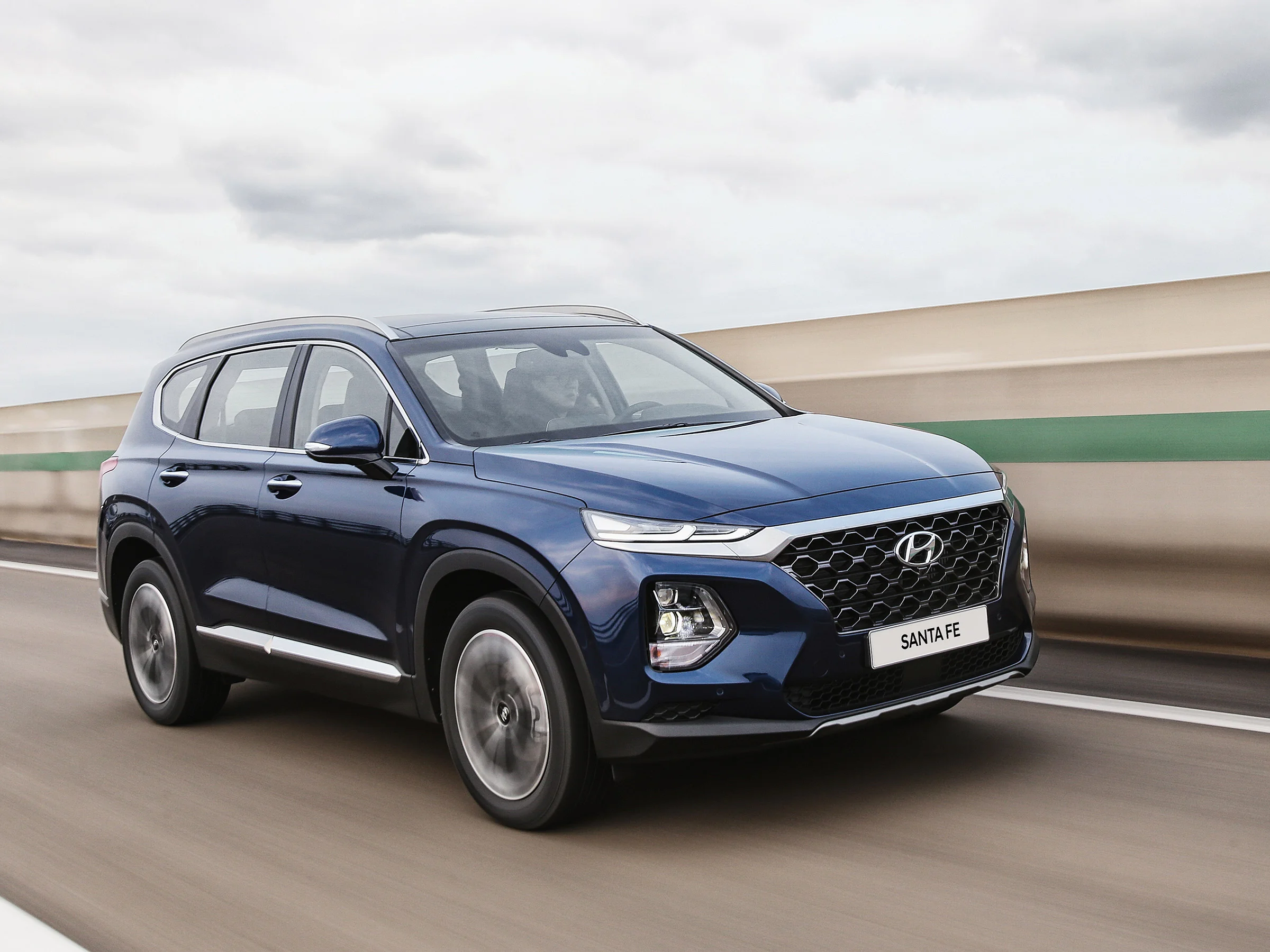 Hyundai Santa Fe — фото 16
