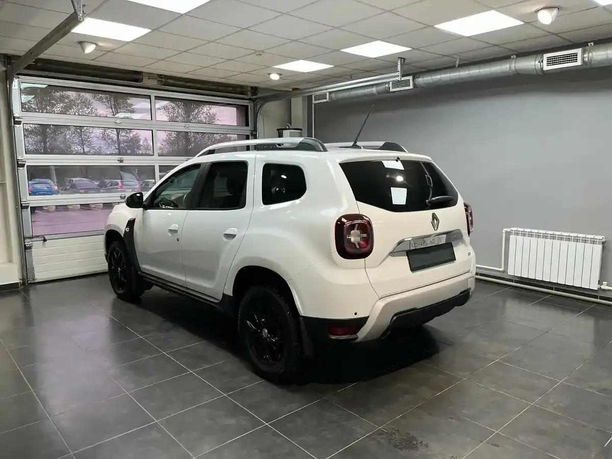 Renault Duster — фото 1