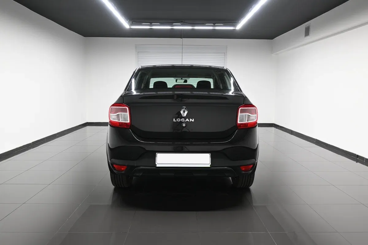 Renault Logan Stepway — фото 5