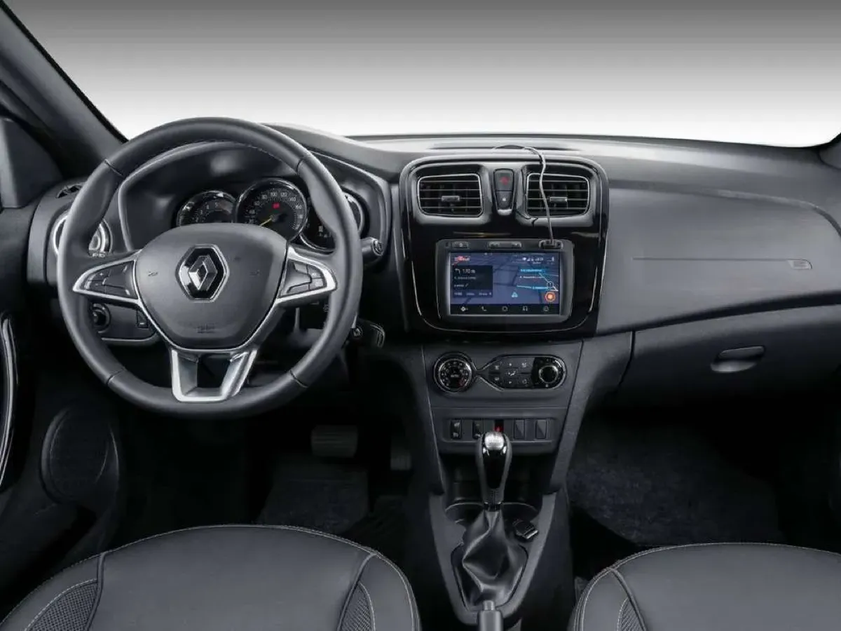 Renault Sandero — фото 3