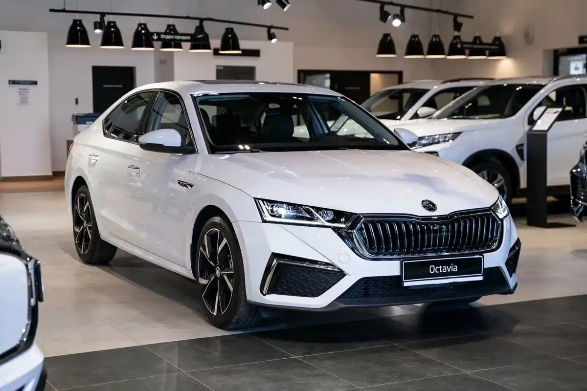 Skoda Octavia IV — фото 3