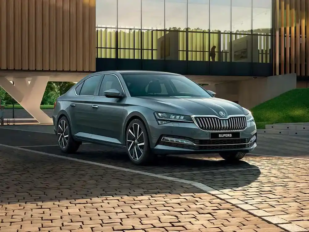 Skoda Superb III — фото 7
