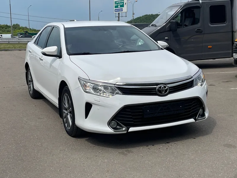 Toyota Camry 2016